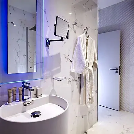 Declic Hotel 4*