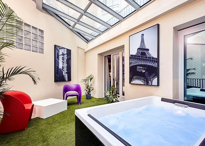 Hotel Declic 4*